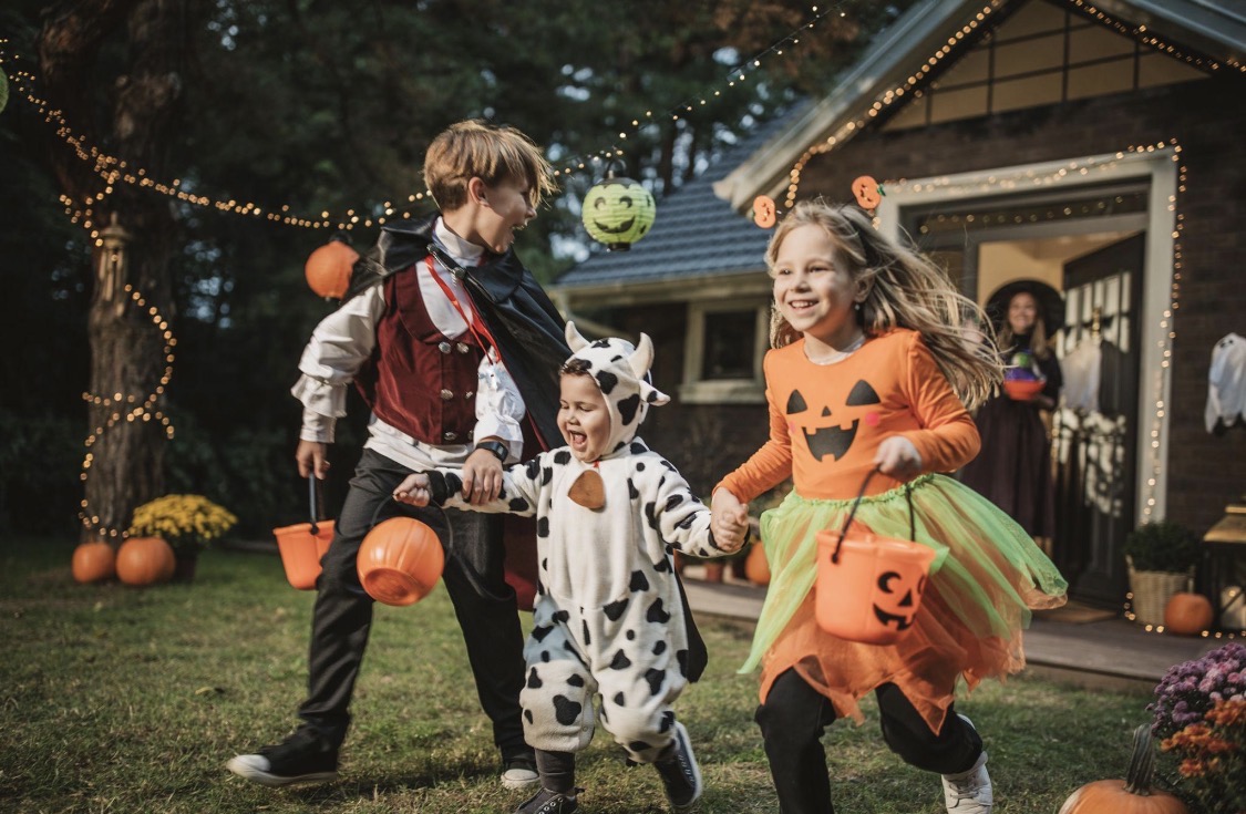 Halloween Savings 2026: Costumes, Candy and Family Fun for Less